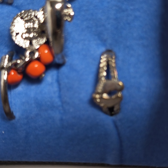 Fun In The Sun Toe Ring Set - Picture 3 of 4